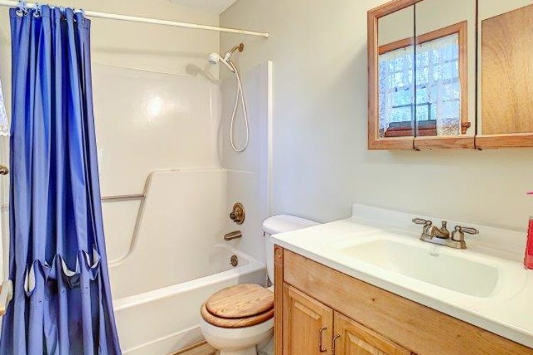 16784 Southeast 54th Street-36 (1) 16784 Southeast 54th Street-36 (1)