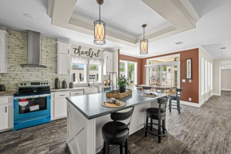 Veranda Kitchen3